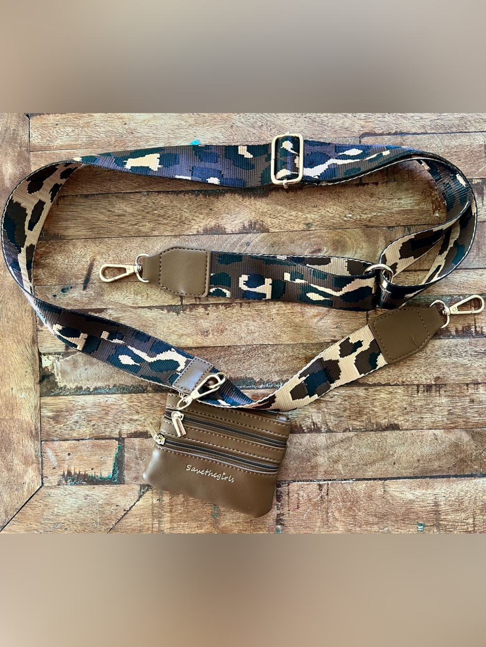 New Save The Girls Clip & Go Crossbody Phone Strap Wristlet Pouch Leopard Print